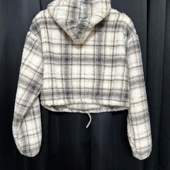 Aeropostale Sherpa Jacket - Picture 3 of 6